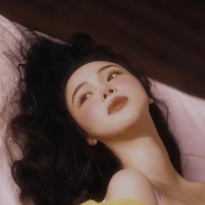 女生头像图片最新下载32张，超多风格