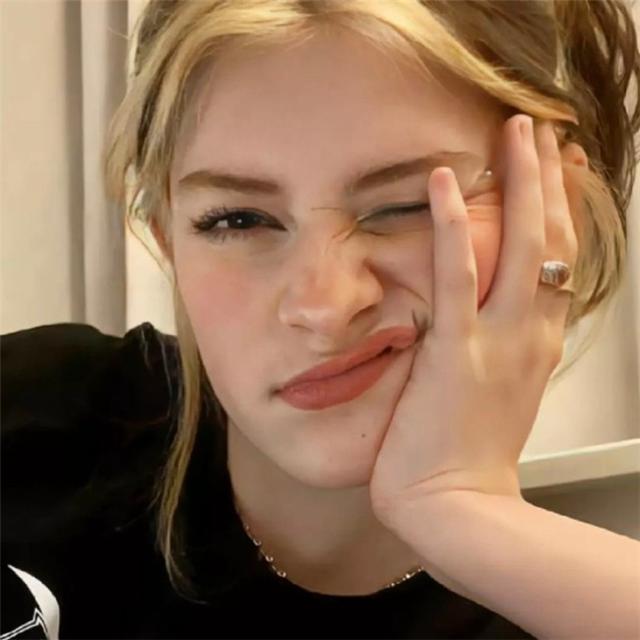 高级独一无二的搞笑沙雕头像女，一秒笑翻全场