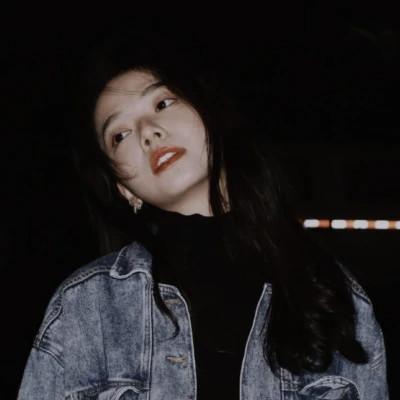 好看又丧女生头像图片48张，丧又不失温柔