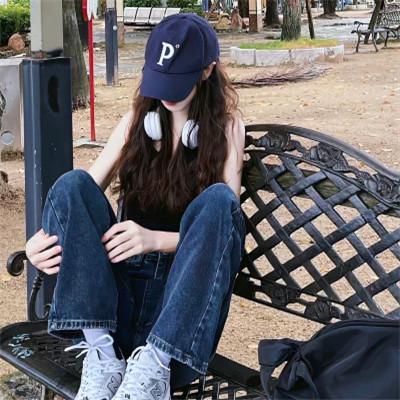 最新不露脸背影女生头像图片32张