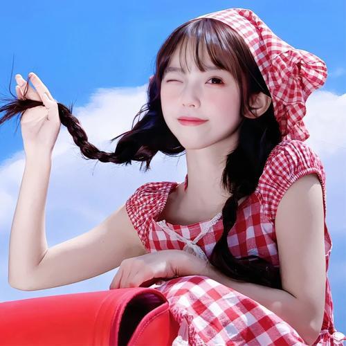 一眼就心动惊艳的女生头像图片40张