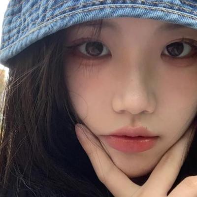 ins系女生头像40张