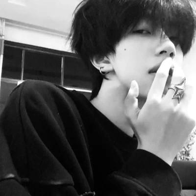 男生2023年头像黑白系列图片