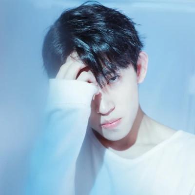 2023年最火的微信头像男生图片