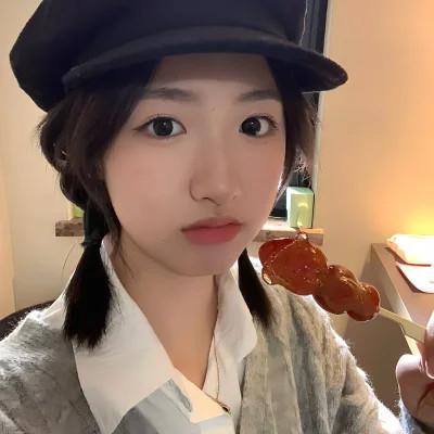 高清真人少女的微信头像图片32张