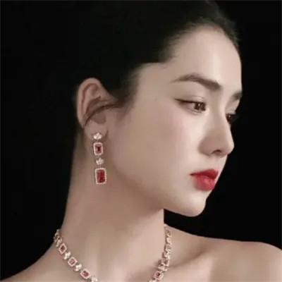 女生头像高级质感冷艳气质图片32张