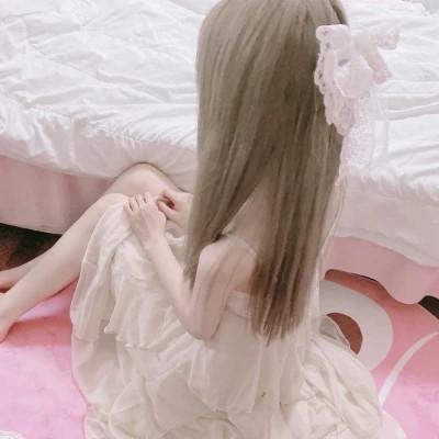 很好看不露脸的女生头像图片合集35张