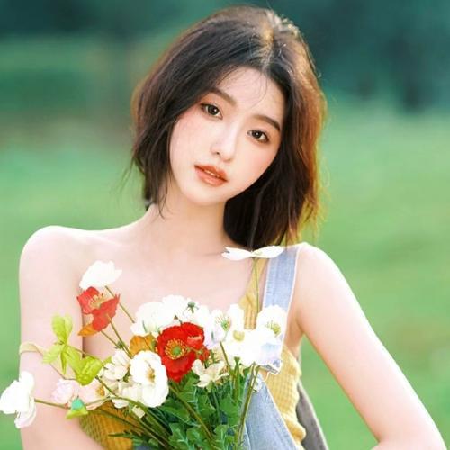 一眼就心动惊艳的女生头像图片40张