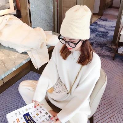 全身照头像女高清图片32张