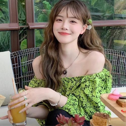 一眼就心动惊艳的女生头像图片40张