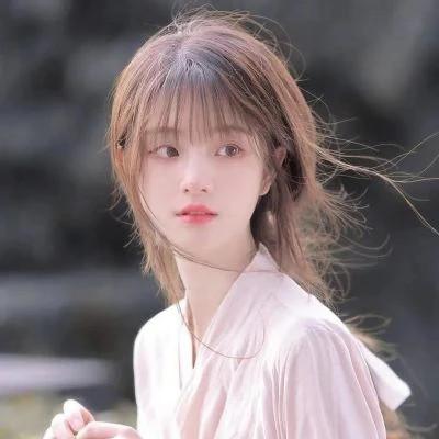 唯美温柔干净高级氛围感女头图片32张
