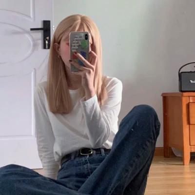 潇洒自信的高清少女头像，自信的力量