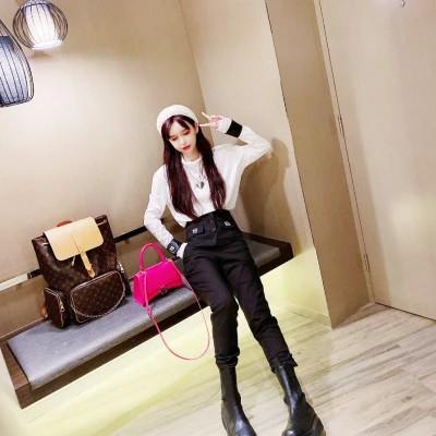 全身照头像女高清图片32张