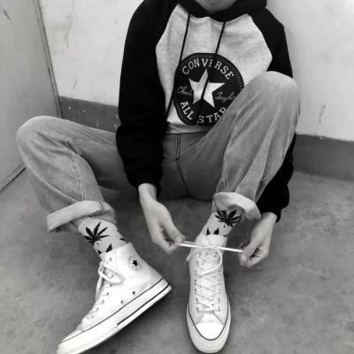 很火的不露脸女生头像照片48张，不露脸女神