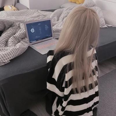 不露脸女生头像超好看高清照片66张