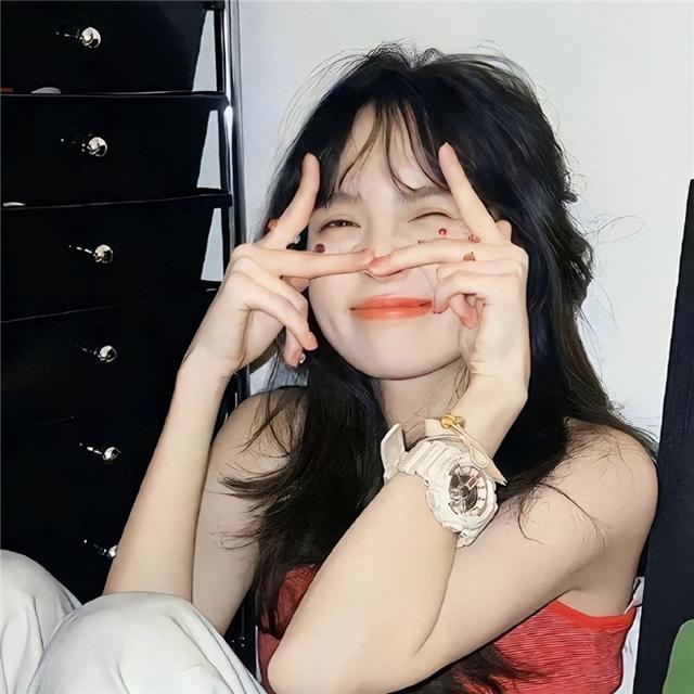 应该在你相册里的女生头像图片