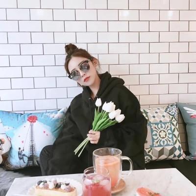 高级感女生头像真人合集56张