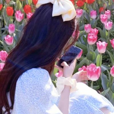 潇洒自信的高清少女头像，自信的力量