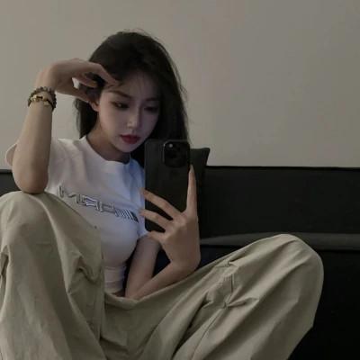 女生自拍高级感头像图片20张，高贵气质