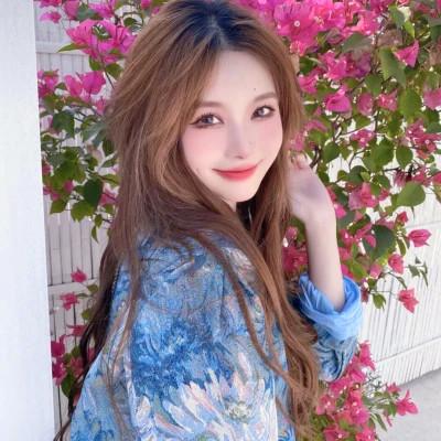 潇洒自信的高清少女头像，自信的力量