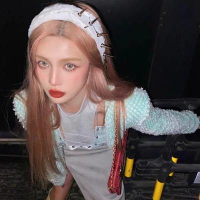 女头像ins高级质感美女35张