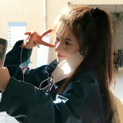 漂亮女生QQ头像图片精选，精致可人