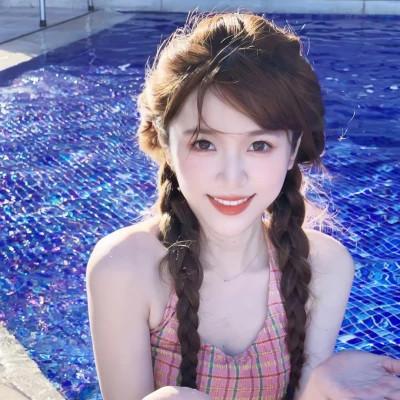 唯美温柔干净高级氛围感女头图片32张