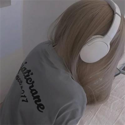 不露脸女生头像超好看高清照片66张