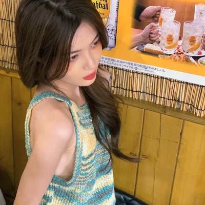 潇洒自信的高清少女头像，自信的力量