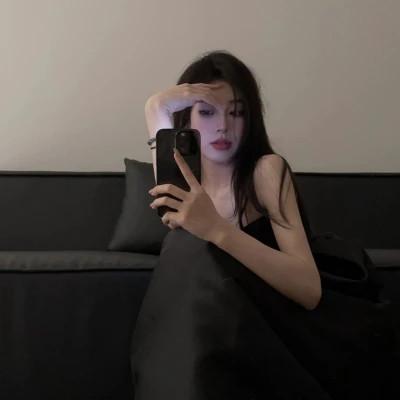 女生自拍高级感头像图片20张，高贵气质