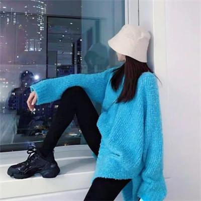 全身照头像女高清图片32张