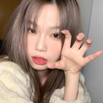 女头像ins高级质感美女35张
