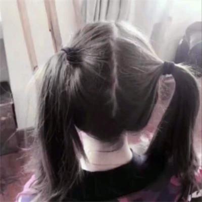 清纯自然的女孩头像，感受青春的美好年华