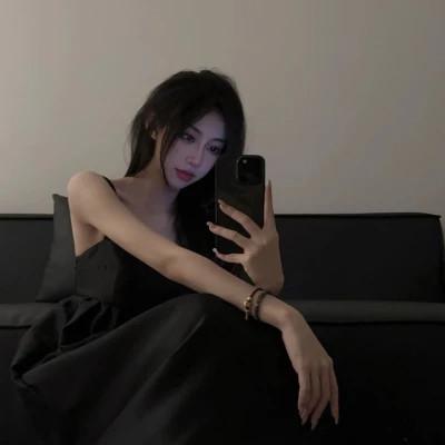 女生自拍高级感头像图片20张，高贵气质