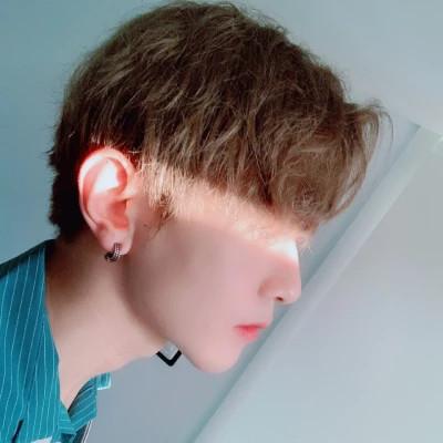 2023年最火的微信头像男生图片