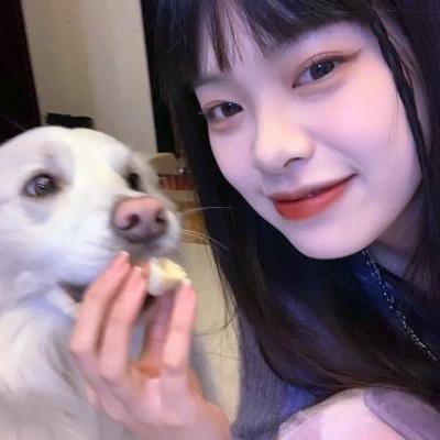 潇洒自信的高清少女头像，自信的力量