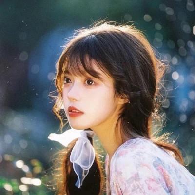 唯美温柔干净高级氛围感女头图片32张