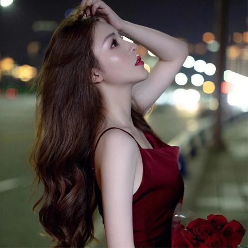 一眼就心动惊艳的女生头像图片40张