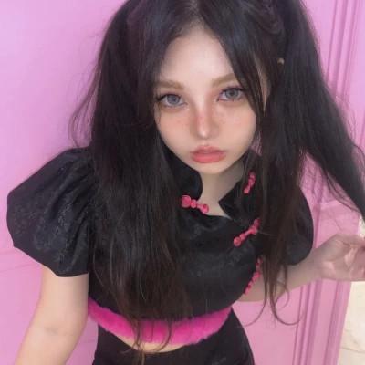 女头像ins高级质感美女35张
