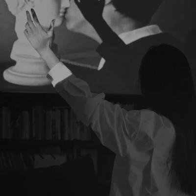 120张黑白氛围感气质的女头，黑与白的诗意