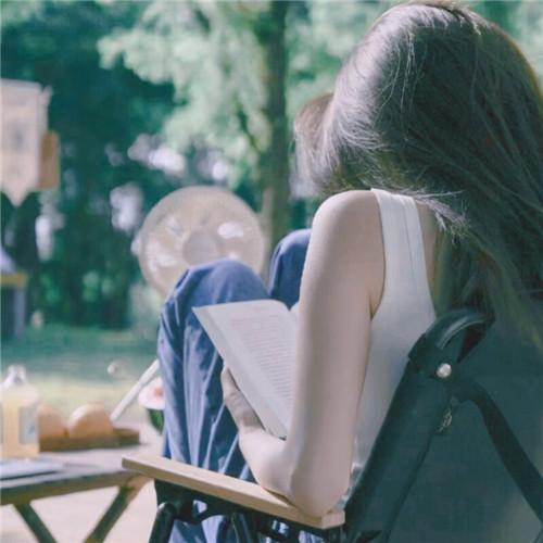 最新绝美氛围感女生头像图片一览