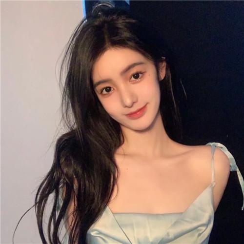 一眼就心动惊艳的女生头像图片40张