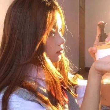 唯美温柔干净高级氛围感女头图片32张