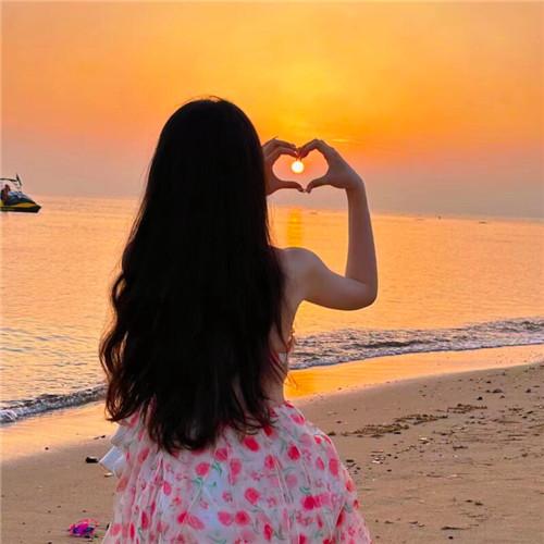 最新绝美氛围感女生头像图片一览