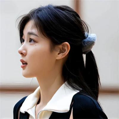 气质高冷优雅头像女生32张