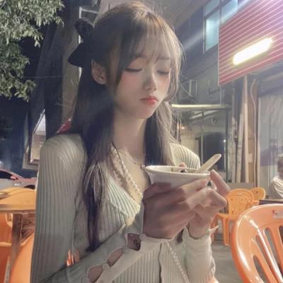 女头像ins高级质感美女35张