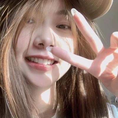 青春女头像ins高级质感40张