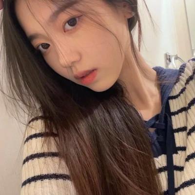 2023年最火爆的女孩头像