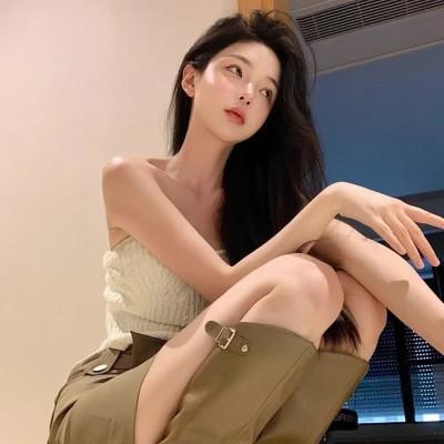 一眼惊艳的女生头像32张