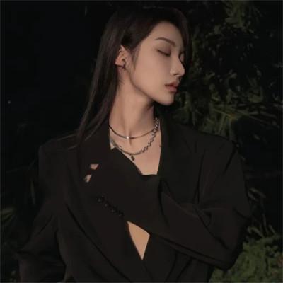 冷艳风头像女生高清图片32张